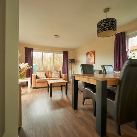 De Elina - Comfortable For A Relaxing Alpesi faház